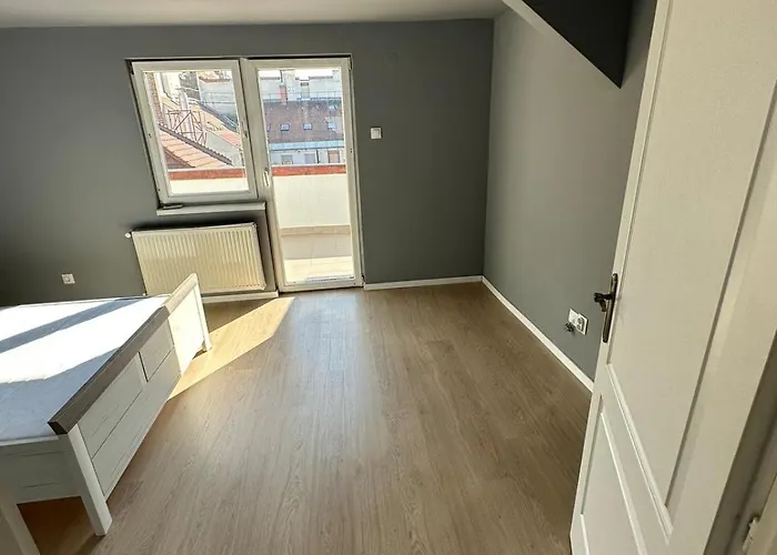 Luxury Duplex In The Center. 아파트